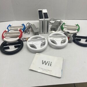 Nintendo Wii Console System Bundle 2 Controllers 7 Steering Wheels & Manual